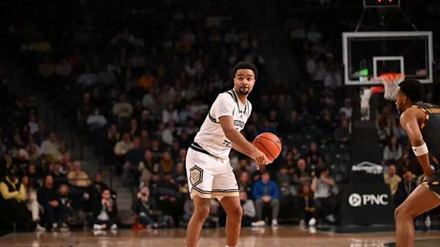 Georgia Tech point guard Kyle Sturdivant